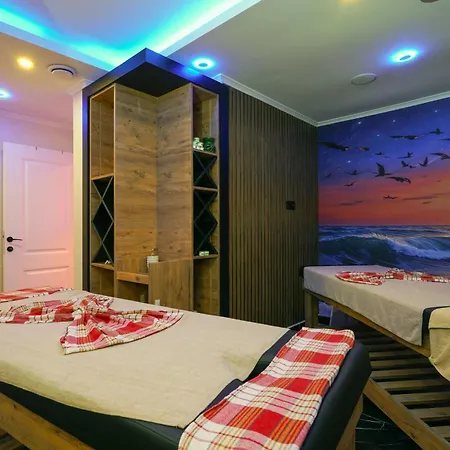 Hotel Kleopatra Arsi 4*