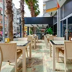 Hotel Kleopatra Arsi 4*