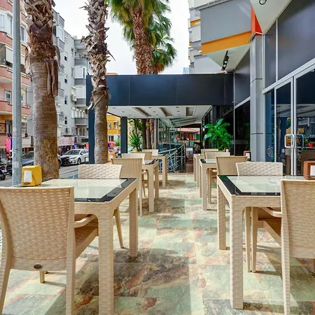 酒店 克列奥帕特拉阿森酒店 3*